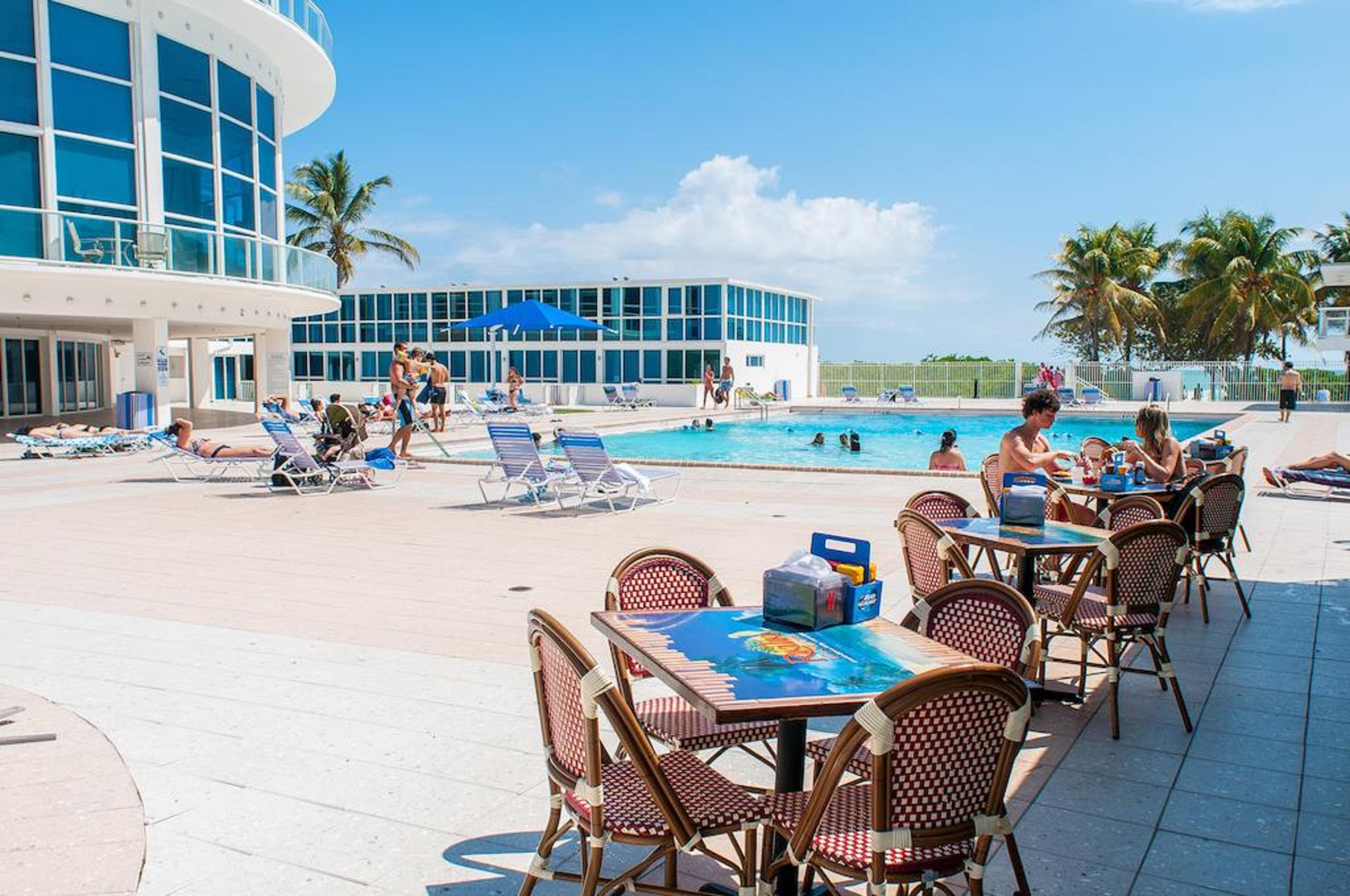 Collins Apartments By Design Suites Miami Beach Esterno foto
