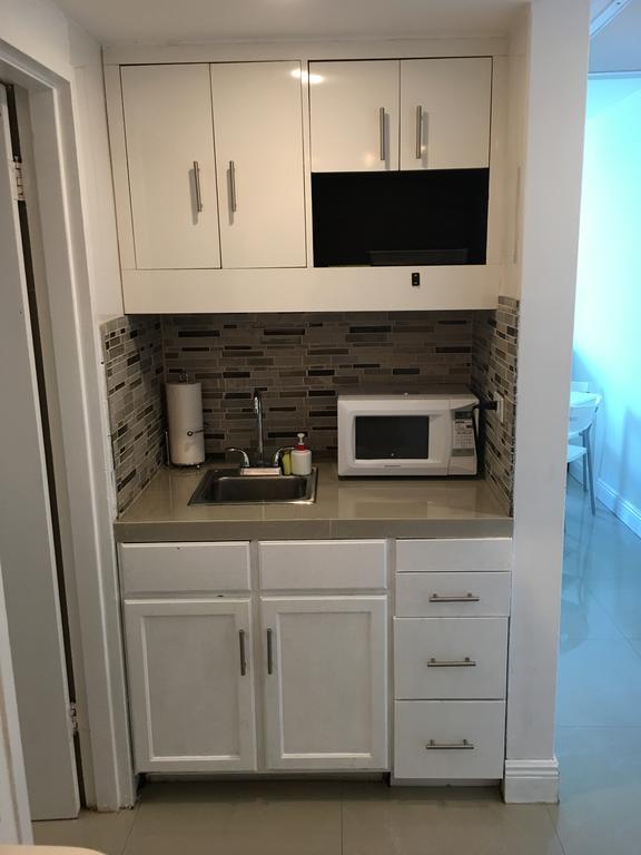 Collins Apartments By Design Suites Miami Beach Esterno foto