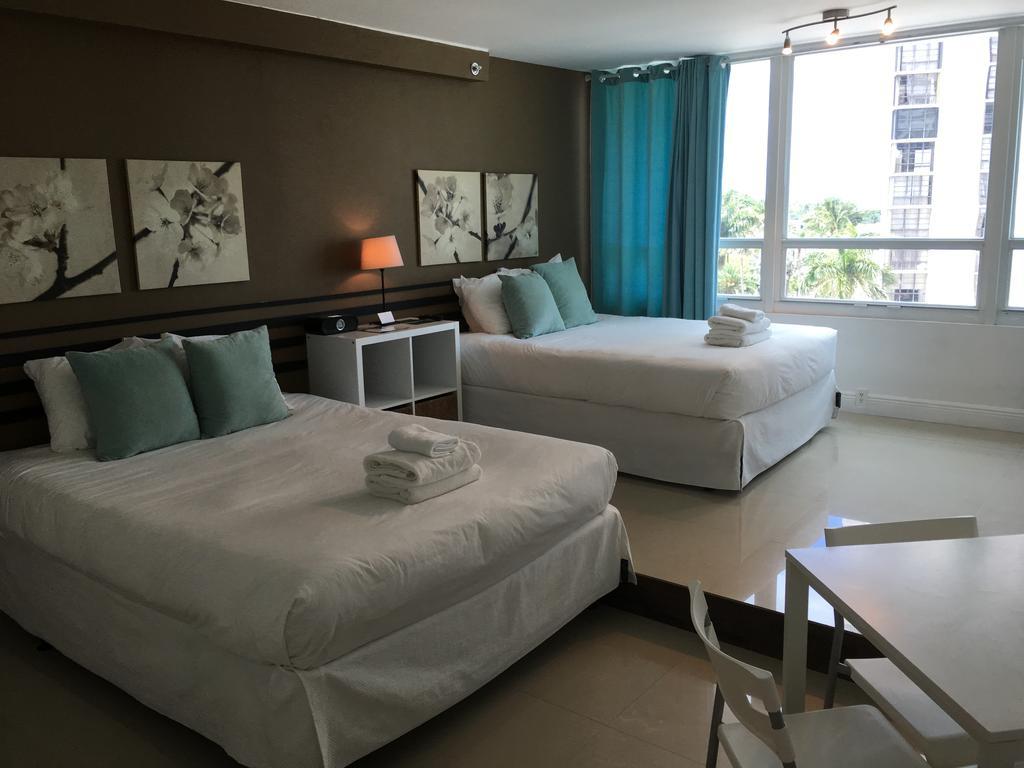 Collins Apartments By Design Suites Miami Beach Esterno foto