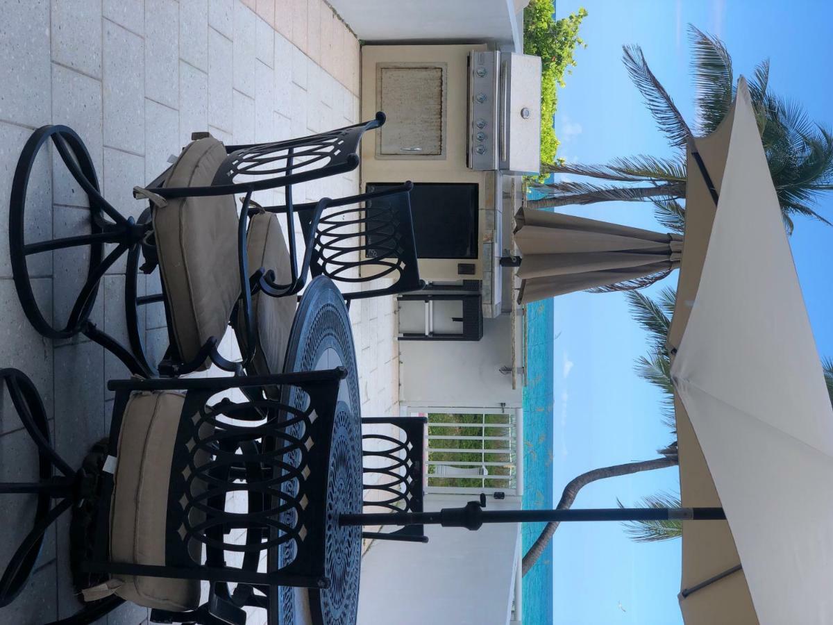 Collins Apartments By Design Suites Miami Beach Esterno foto