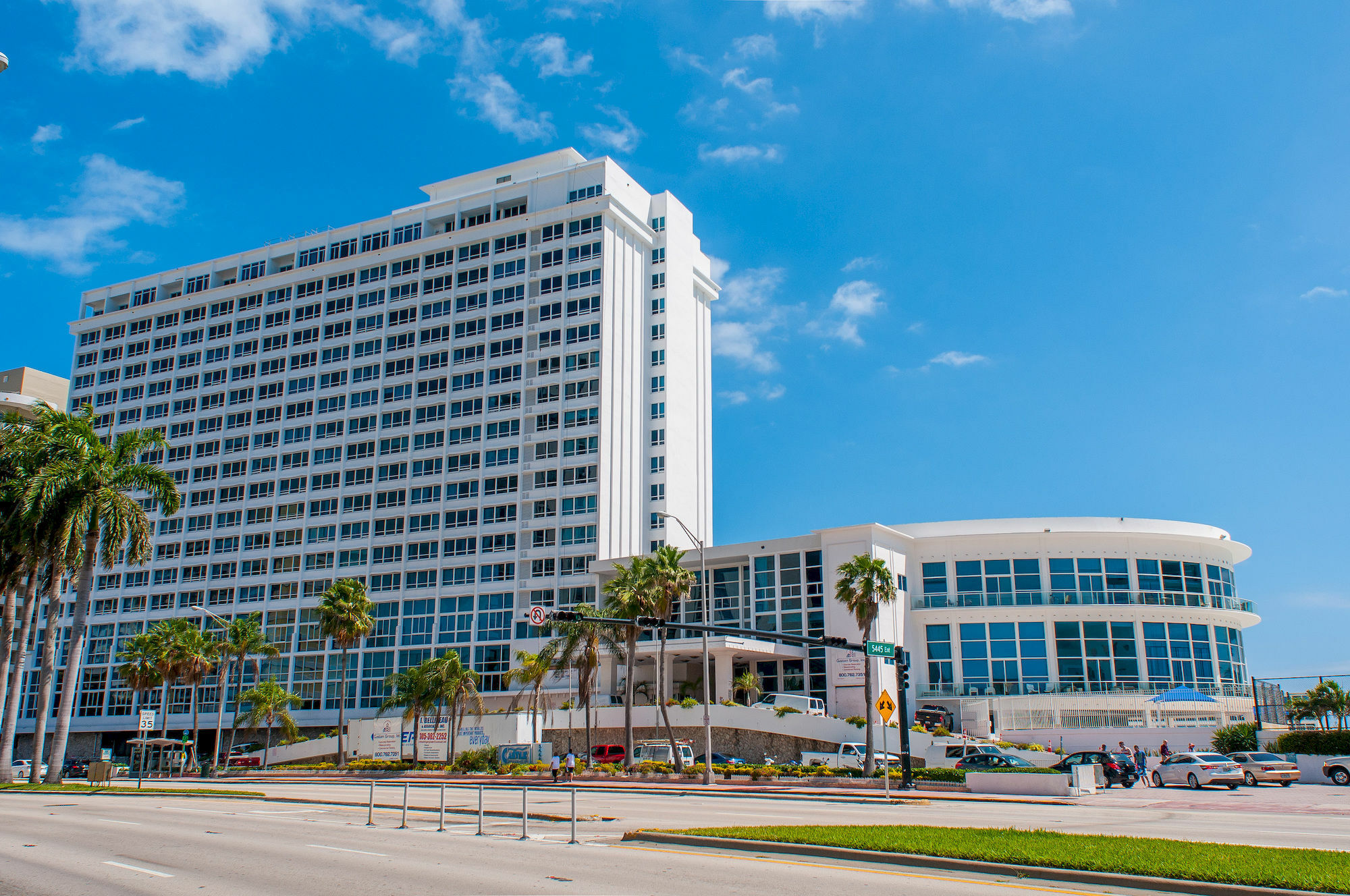 Collins Apartments By Design Suites Miami Beach Esterno foto