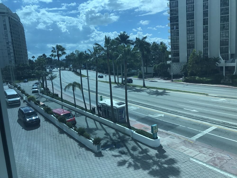 Collins Apartments By Design Suites Miami Beach Esterno foto