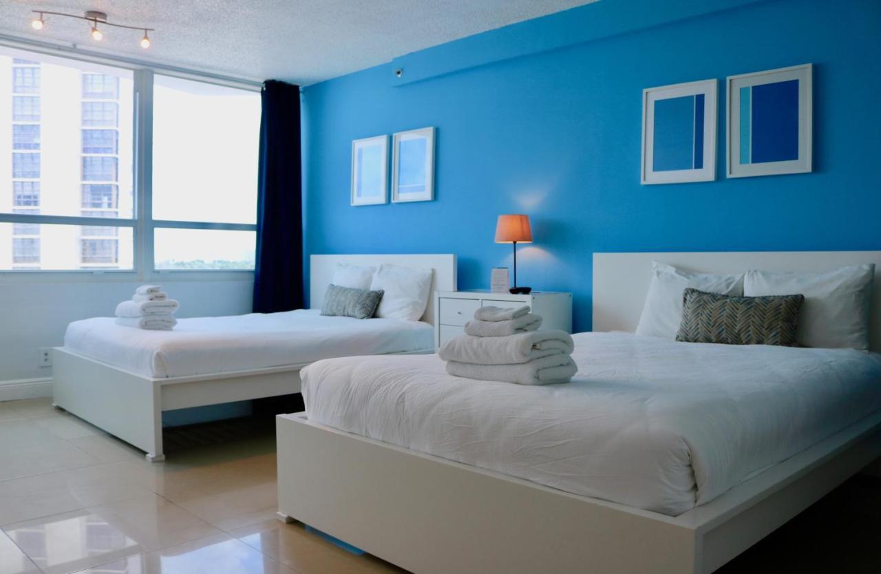 Collins Apartments By Design Suites Miami Beach Esterno foto